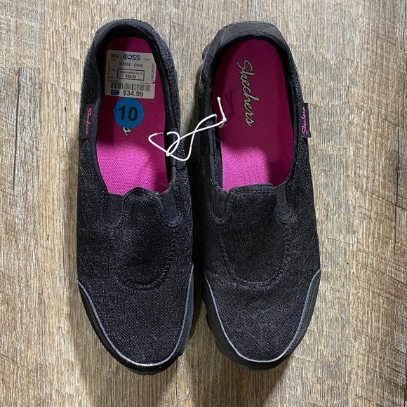 Sketchers Lightweight Slip Ons - Picture 1 of 6